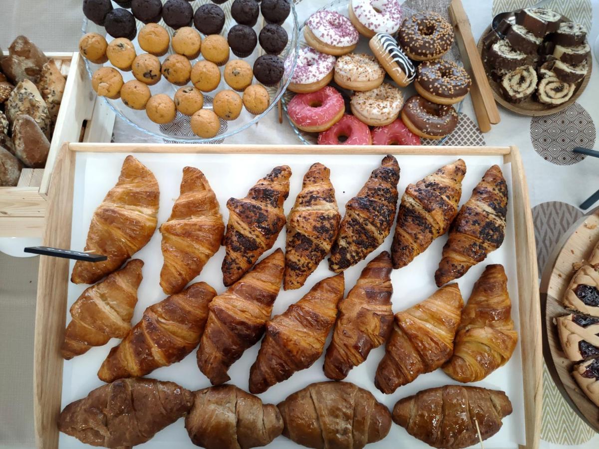 Hotel Elefantino Grey - Free Breakfast & Brunch Until 13-00 - Vicinissimi A Mirabilandia Milano Marittima Eksteriør billede